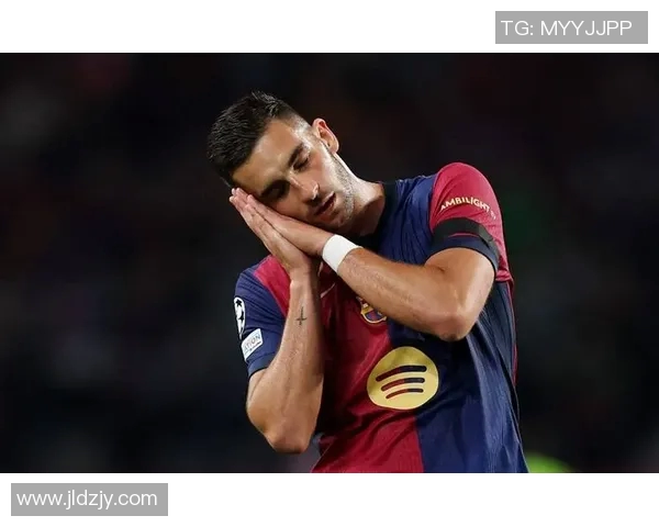 1米74足球明星的传奇之路与他在绿茵场上的辉煌成就 1米74足球明星的传奇之路与他在绿茵场上的辉煌成就