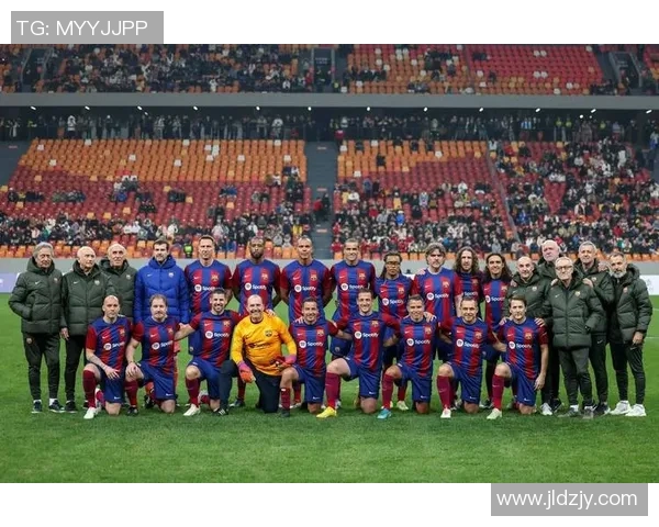 全球前100足球明星盘点与他们的传奇故事与成就解析