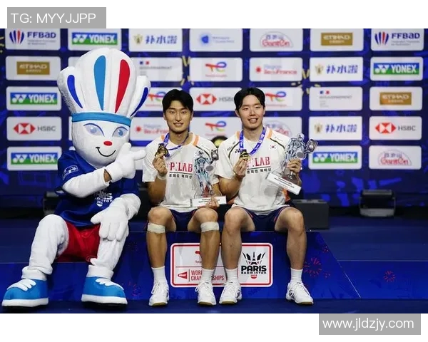 北京羽毛球队在全国羽毛球配合排行榜中荣获第八名的佳绩