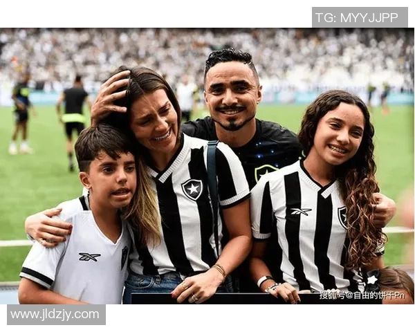 完美退役的足球明星盘点他们的辉煌成就与传奇人生 完美退役的足球明星盘点他们的辉煌成就与传奇人生