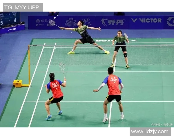 广州羽毛球队在世锦赛中的灵活性表现与战术分析 广州羽毛球队在世锦赛中的灵活性表现与战术分析