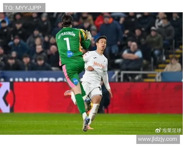 韩国足球明星重返赛场引发球迷热议期待新篇章